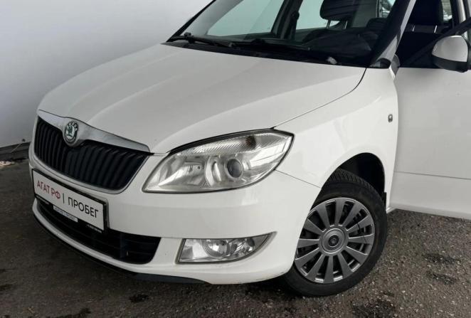 Skoda Fabia II Рестайлинг с пробегом 2012 года, цена 500 000 рублей, 99907 км, хэтчбек, Автокод Объявления