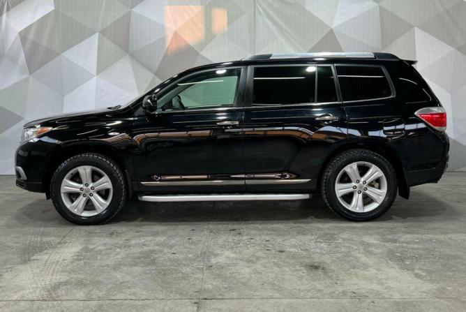 Toyota Highlander II (XU40) Рестайлинг с пробегом 2011 года, цена 1 999 000 рублей, 218847 км, внедорожник, Автокод Объявления