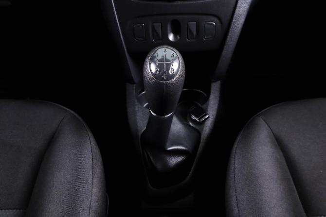 Renault Sandero II Рестайлинг с пробегом 2019 года, цена 849 000 рублей, 24000 км, хэтчбек, Автокод Объявления