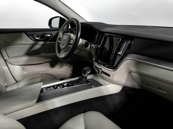 Volvo V60 Cross Country II с пробегом 2020 года, цена 3 890 000 рублей, 55241 км, универсал, Автокод Объявления