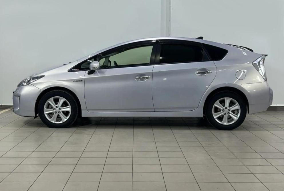 Toyota Prius III Рестайлинг (XW30) Астрахань  - изображение 9