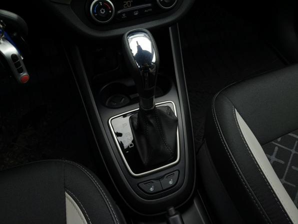 Lada (ВАЗ) Vesta I с пробегом 2020 года, цена 1 239 000 рублей, 80916 км, универсал, Автокод Объявления