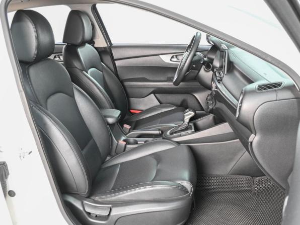 Kia K3 II с пробегом 2019 года, цена 1 729 000 рублей, 113580 км, седан, Автокод Объявления