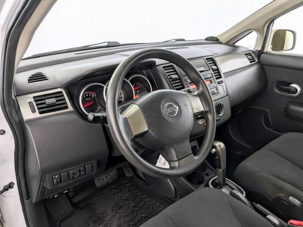 Nissan Tiida I Рестайлинг с пробегом 2013 года, цена 975 000 рублей, 85346 км, хэтчбек, Автокод Объявления
