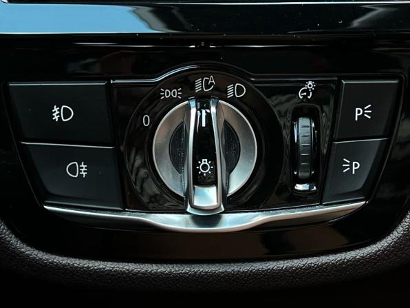 BMW 5 серии VII (G30/G31/G38) с пробегом 2019 года, цена 3 990 000 рублей, 98059 км, седан, Автокод Объявления