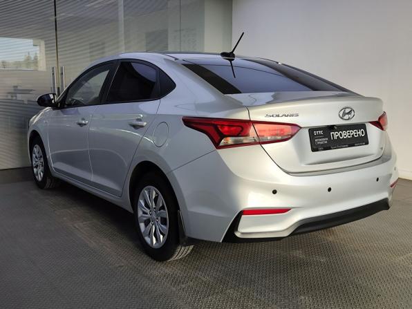 Hyundai Solaris II с пробегом 2019 года, цена 1 449 000 рублей, 88000 км, седан, Автокод Объявления