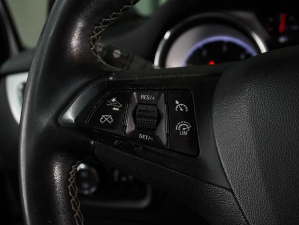 Opel Astra K Рестайлинг с пробегом 2019 года, цена 1 399 000 рублей, 127171 км, универсал, Автокод Объявления