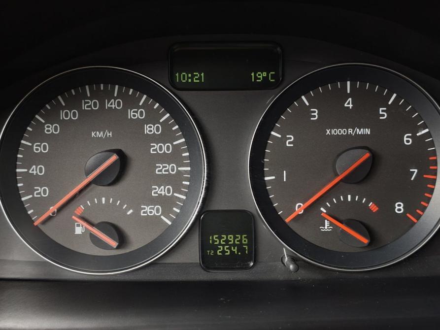 Volvo C30 I Москва  - изображение 15