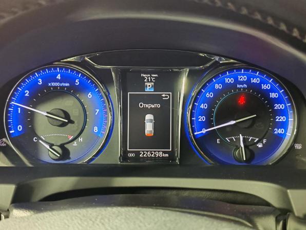 Toyota Camry VII (XV50) Рестайлинг с пробегом 2015 года, цена 1 449 000 рублей, 226296 км, седан, Автокод Объявления