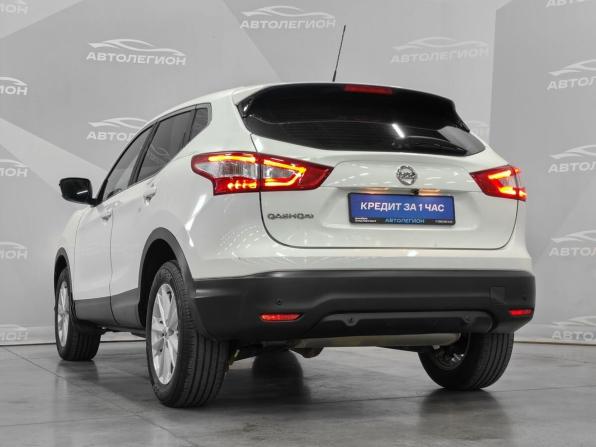 Nissan Qashqai II с пробегом 2014 года, цена 1 320 000 рублей, 129279 км, внедорожник, Автокод Объявления
