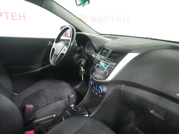 Hyundai Solaris I Рестайлинг с пробегом 2016 года, цена 780 000 рублей, 247128 км, седан, Автокод Объявления
