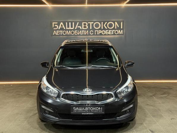 Kia Ceed II Рестайлинг с пробегом 2018 года, цена 1 304 000 рублей, 151372 км, универсал, Автокод Объявления