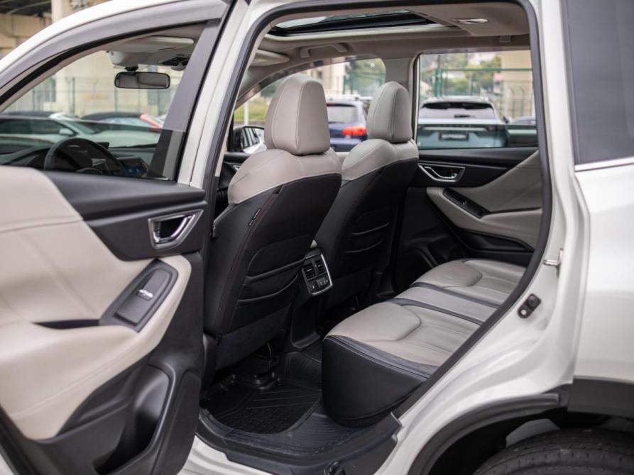 Subaru Forester V Сочи  - изображение 11