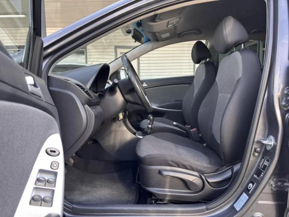 Hyundai Solaris I с пробегом 2012 года, цена 674 900 рублей, 213182 км, седан, Автокод Объявления