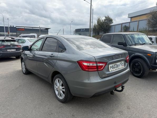 Lada (ВАЗ) Vesta I с пробегом 2018 года, цена 899 000 рублей, 113400 км, седан, Автокод Объявления