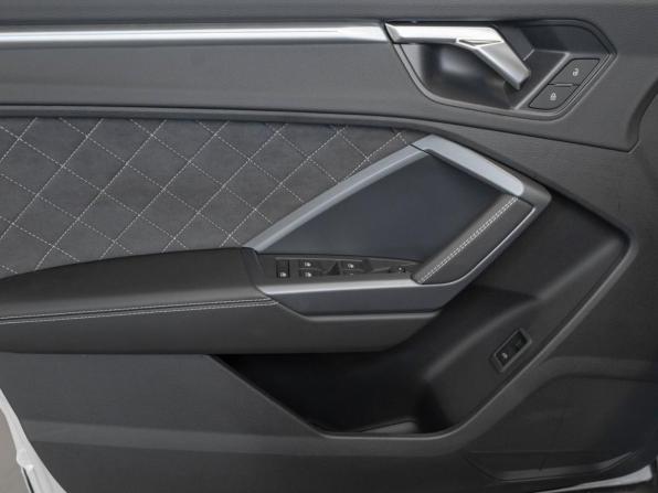 Audi Q3 II (F3) с пробегом 2026 года, цена 3 990 000 рублей, 50 км, внедорожник, Автокод Объявления