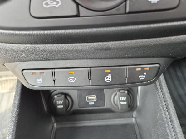 Hyundai Solaris II с пробегом 2020 года, цена 1 538 000 рублей, 92985 км, седан, Автокод Объявления