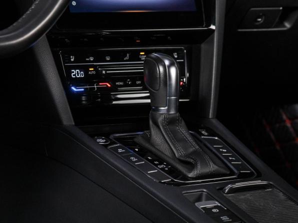 Volkswagen Passat CC II Рестайлинг с пробегом 2020 года, цена 3 790 000 рублей, 31778 км, лифтбек, Автокод Объявления