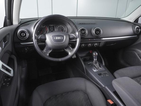 Audi A3 III (8V) с пробегом 2013 года, цена 1 200 000 рублей, 229465 км, хэтчбек, Автокод Объявления