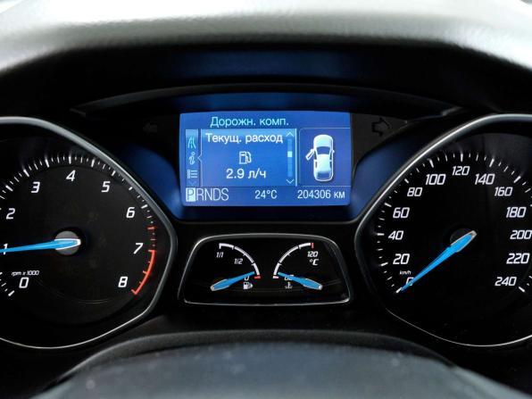 Ford Focus III с пробегом 2011 года, цена 648 000 рублей, 204302 км, хэтчбек, Автокод Объявления