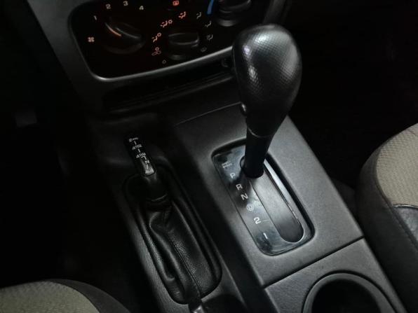 Jeep Cherokee III (KJ) с пробегом 2004 года, цена 450 000 рублей, 225511 км, внедорожник, Автокод Объявления