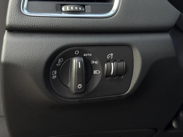 Audi Q3 I (8U) с пробегом 2014 года, цена 1 360 000 рублей, 180700 км, внедорожник, Автокод Объявления