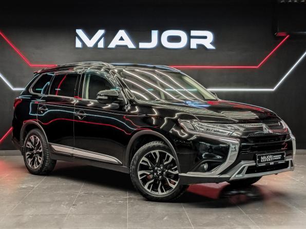 Mitsubishi Outlander III Рестайлинг 3 с пробегом 2021 года, цена 2 300 000 рублей, 101321 км, внедорожник, Автокод Объявления