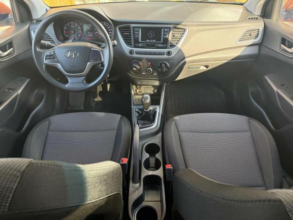 Hyundai Solaris II с пробегом 2017 года, цена 1 149 000 рублей, 141000 км, седан, Автокод Объявления