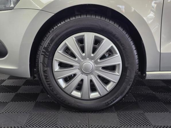 Volkswagen Polo V с пробегом 2014 года, цена 899 000 рублей, 187928 км, седан, Автокод Объявления