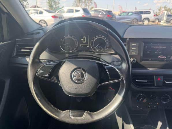 Skoda Rapid II с пробегом 2021 года, цена 1 389 000 рублей, 66000 км, лифтбек, Автокод Объявления