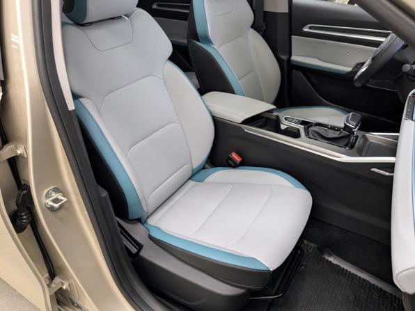Geely Emgrand II с пробегом 2023 года, цена 1 740 000 рублей, 13906 км, седан, Автокод Объявления