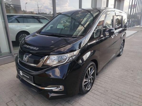 Honda Stepwgn V с пробегом 2016 года, цена 1 850 000 рублей, 96573 км, минивэн, Автокод Объявления