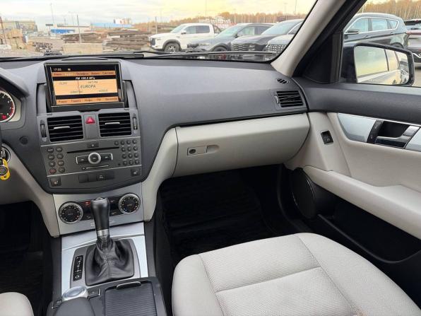 Mercedes-Benz C-Класс III (W204) с пробегом 2010 года, цена 895 000 рублей, 290000 км, седан, Автокод Объявления
