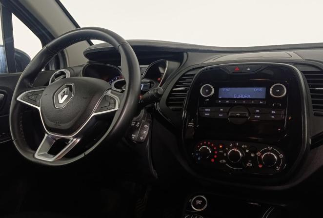 Renault Kaptur I Рестайлинг с пробегом 2021 года, цена 1 640 000 рублей, 92438 км, внедорожник, Автокод Объявления