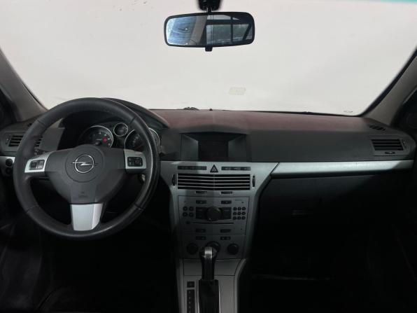 Opel Astra H Рестайлинг с пробегом 2010 года, цена 543 000 рублей, 269509 км, седан, Автокод Объявления