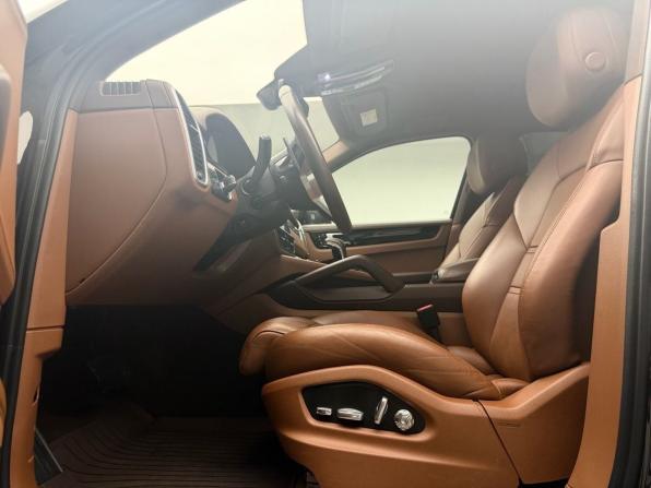 Porsche Cayenne III с пробегом 2021 года, цена 7 797 000 рублей, 49835 км, внедорожник, Автокод Объявления