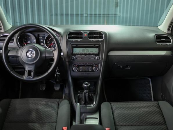 Volkswagen Golf VI с пробегом 2011 года, цена 809 000 рублей, 220820 км, хэтчбек, Автокод Объявления