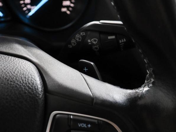 Ford Kuga II Рестайлинг с пробегом 2016 года, цена 1 260 000 рублей, 217600 км, внедорожник, Автокод Объявления