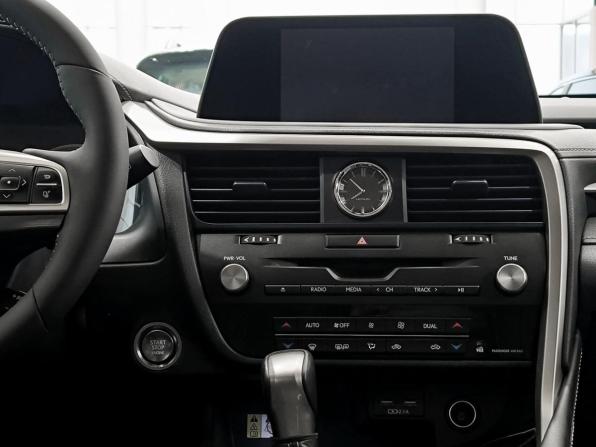 Lexus RX IV Рестайлинг с пробегом 2019 года, цена 4 250 000 рублей, 128206 км, внедорожник, Автокод Объявления