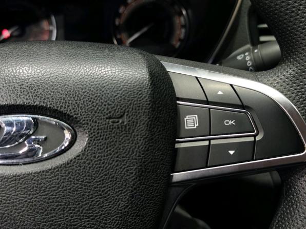 Lada (ВАЗ) Vesta I Рестайлинг (NG) с пробегом 2024 года, цена 1 080 000 рублей, 93500 км, седан, Автокод Объявления