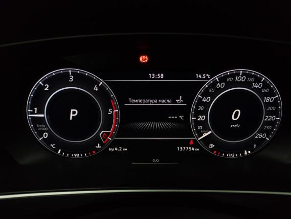 Volkswagen Tiguan II с пробегом 2018 года, цена 2 600 000 рублей, 137750 км, внедорожник, Автокод Объявления