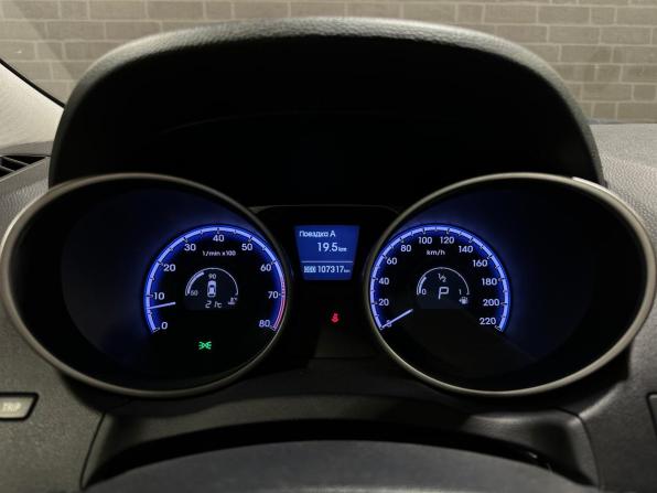 Hyundai ix35 I с пробегом 2012 года, цена 1 350 000 рублей, 107317 км, внедорожник, Автокод Объявления