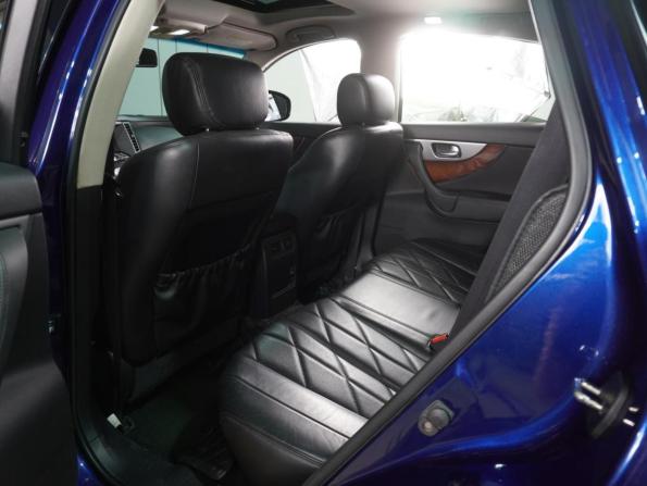 Infiniti QX70 с пробегом 2014 года, цена 1 899 000 рублей, 132174 км, внедорожник, Автокод Объявления