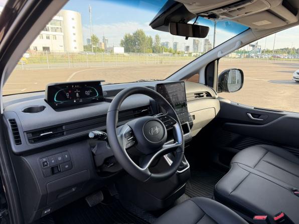 Hyundai Staria I с пробегом 2025 года, цена 4 600 000 рублей, 2000 км, минивэн, Автокод Объявления