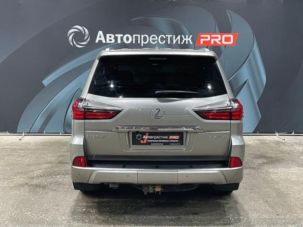 Lexus LX III Рестайлинг 2 с пробегом 2018 года, цена 7 220 000 рублей, 159350 км, внедорожник, Автокод Объявления