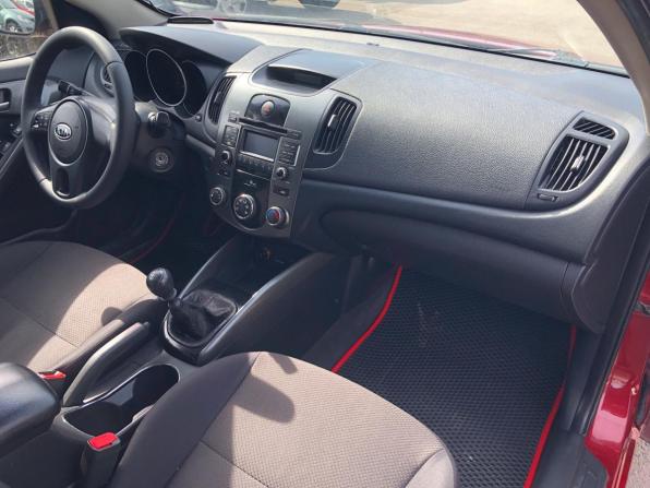 Kia Cerato II с пробегом 2011 года, цена 670 000 рублей, 192259 км, седан, Автокод Объявления