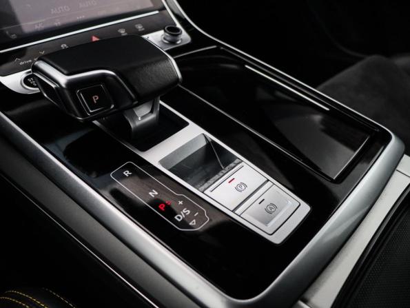 Audi Q8 I (4M) с пробегом 2021 года, цена 6 950 000 рублей, 119347 км, внедорожник, Автокод Объявления