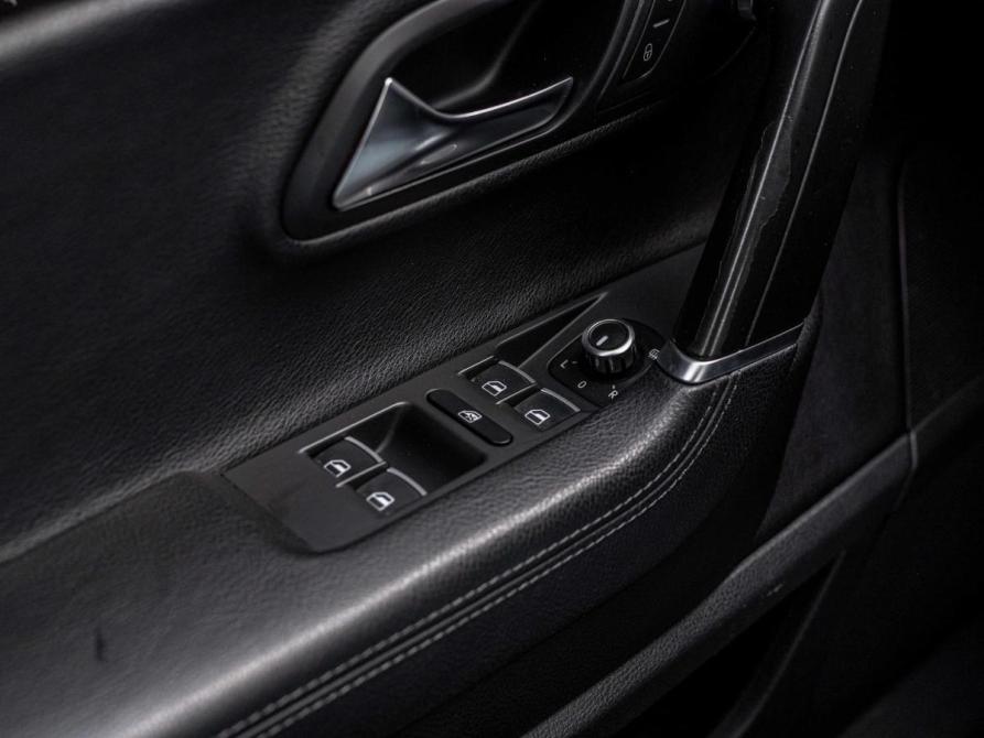 Volkswagen Passat CC I Рестайлинг Санкт-Петербург  - изображение 10