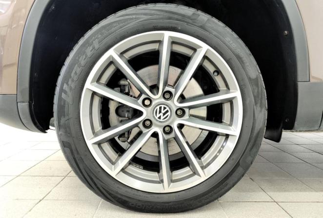 Volkswagen Tiguan I Рестайлинг с пробегом 2014 года, цена 1 369 000 рублей, 162463 км, внедорожник, Автокод Объявления
