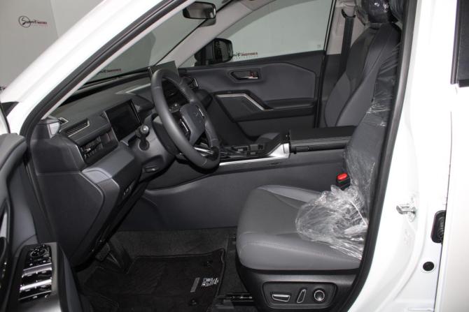 Toyota RAV4 V (XA50) с пробегом 2026 года, цена 4 900 000 рублей, 51 км, внедорожник, Автокод Объявления